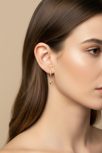 Faceless ear and neck