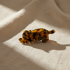 Tortoiseshell cat hair claw clip on cream linen