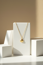 Seashell necklace with blocks